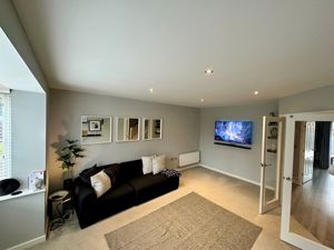 Photo 33- click for photo gallery